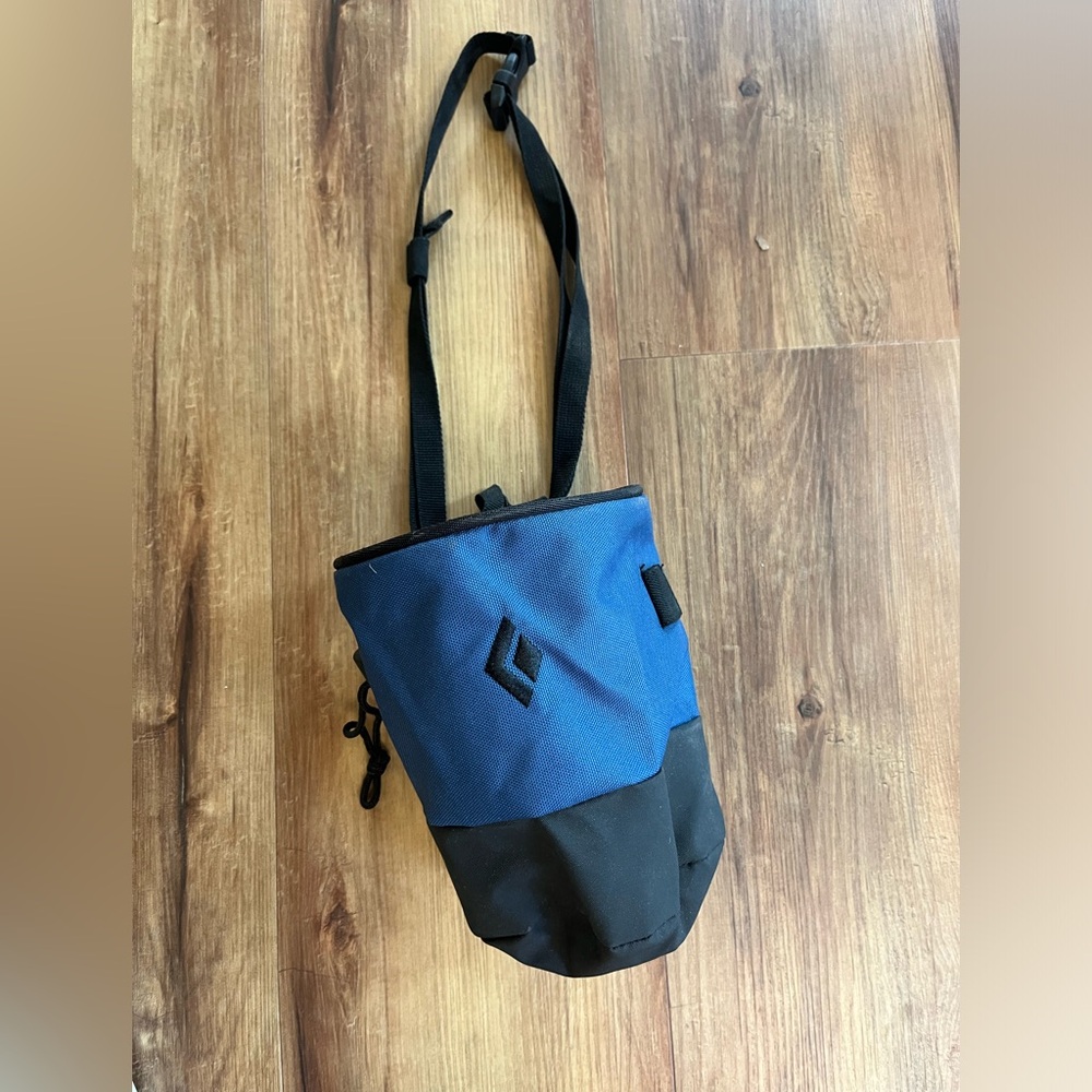 Black Diamond chalk bag